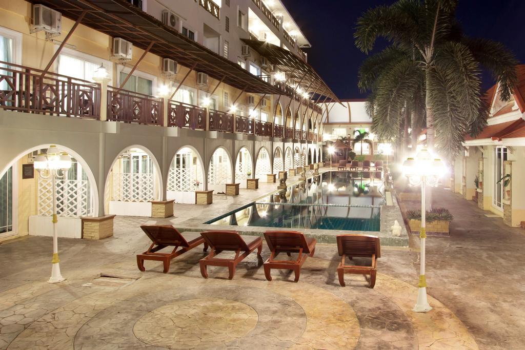 D Varee Xpress Hillside Hua Hin Cha-Am Dış mekan fotoğraf