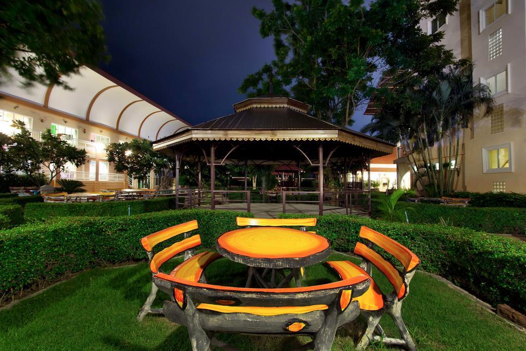 D Varee Xpress Hillside Hua Hin Cha-Am Dış mekan fotoğraf